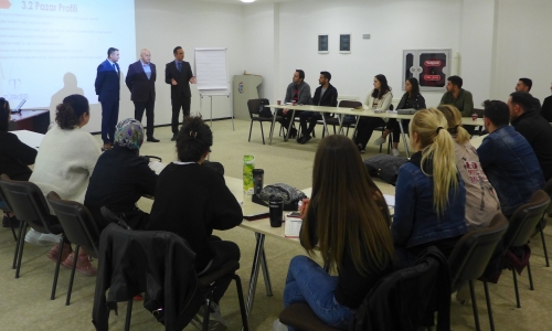 Karacabey TSO 10. Etap UGE Kursiyerleri KOSGEB Müdürü İle Biraraya Geldi