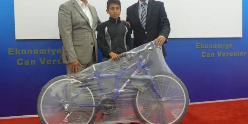 Mesleki Eğitim Öğrenci Adayları Ödüllendirildi...