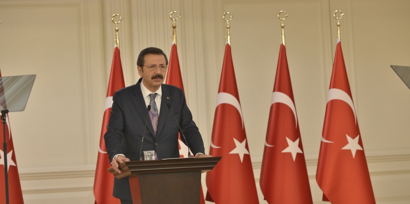 TOBB Başkanı M. Rifat Hisarcıklıoğlu öncülüğündeki oda ve borsa başkanları, Başbakan Binali Yıldırım’ı ziyaret ederek istişarede bulundu.