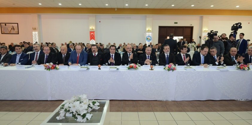 KARACABEY’DE EKONOMİYE CAN VERENLER ÖDÜLLENDİRİLDİ