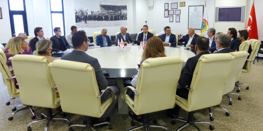 DEVA Partisi Teşkilatı’ndan Karacabey Ticaret ve Sanayi Odası’na Ziyaret