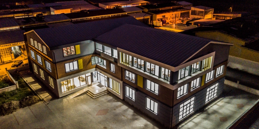 Karacabey Ticaret ve Sanayi Odası Mesleki Eğitim Merkezi'nden Gururlandıran Başarı