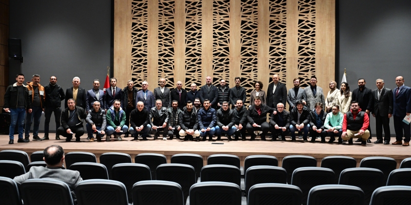 “Şehir İçi Toplu Ulaşım / Taksi Sürücülerine Yönelik Geliştirme ve Uyum Eğitimi Kursu” nu Başarı ile Tamamlayan Kursiyerlere Belge Verilmesi Töreni